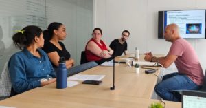 ALDEMIA positionne chaque collaborateur au centre de sa démarche humaine et professionnelle. Des échanges formels ou plus ludiques entre tous les collaborateurs et la Direction, permettent de trouver le meilleur équilibre au développement personnel et une évolution harmonieuse. Déposez votre candidature et rejoignez notre équipe.