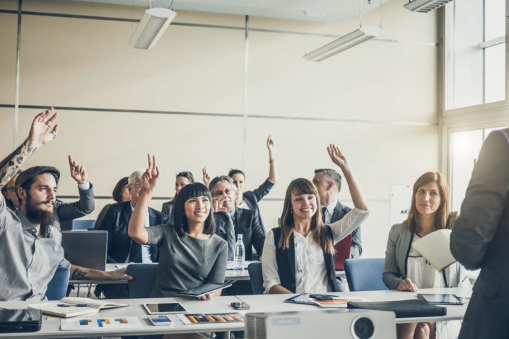 Aimable a choisi de suivre la formation ISTQB Analyste de Test Avancé (ATA) et d’en passer la certification. Il a souhaité partager ses motivations pour obtenir cette certification reconnue à l’international, Un retour d’expérience ancré dans la réalité du terrain, à découvrir ici.